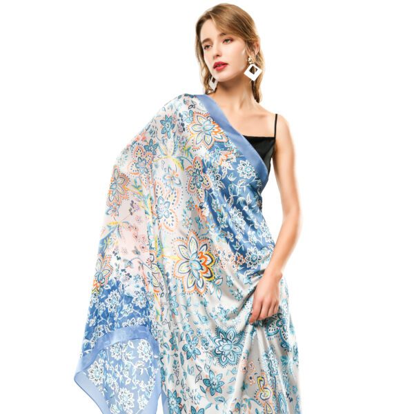 Small Floral S 20048 Model Blue scaled Small Floral S-20048-[670][60][140][140][57][160] SCARF.COM
