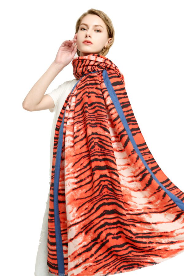 Color Edge Tiger Pattern AW 19031 Model Red scaled Color Edge Tiger Pattern - Cashmere Feel Scarves - AW-19031-[70][0][680][500][0][130] SCARF.COM