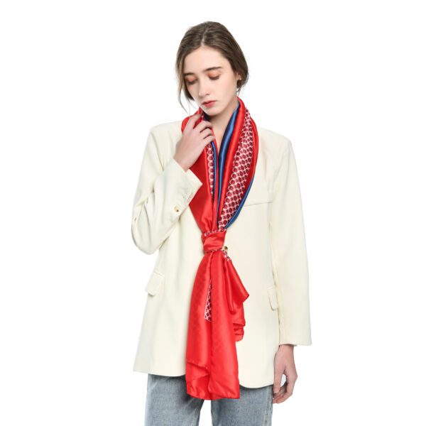 Grid Stitching S 21015 Model Red scaled Grid Stitching S-21015-[1410][910][850][820][440] SCARF.COM