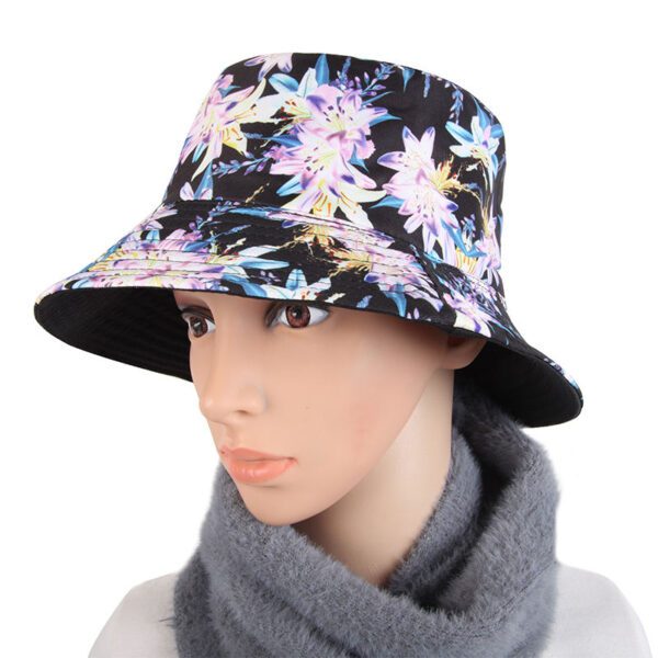 HC 22006 03 01 Embrace Versatility and Style with a Trendy Bucket Hat SCARF.COM