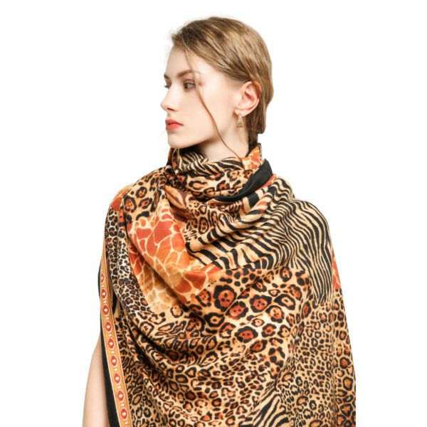 Stitching Little Leopard AW 19039 Model Black 2 scaled Stitching Little Leopard Cashmere Feel Scarves - AW-19039-[920][498][80][0][0][200] SCARF.COM