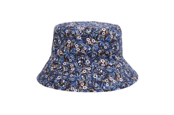 XW2027 主图 Golfer's Choice for Sun Protection and Timeless Elegance with Titleist Bucket Hat SCARF.COM