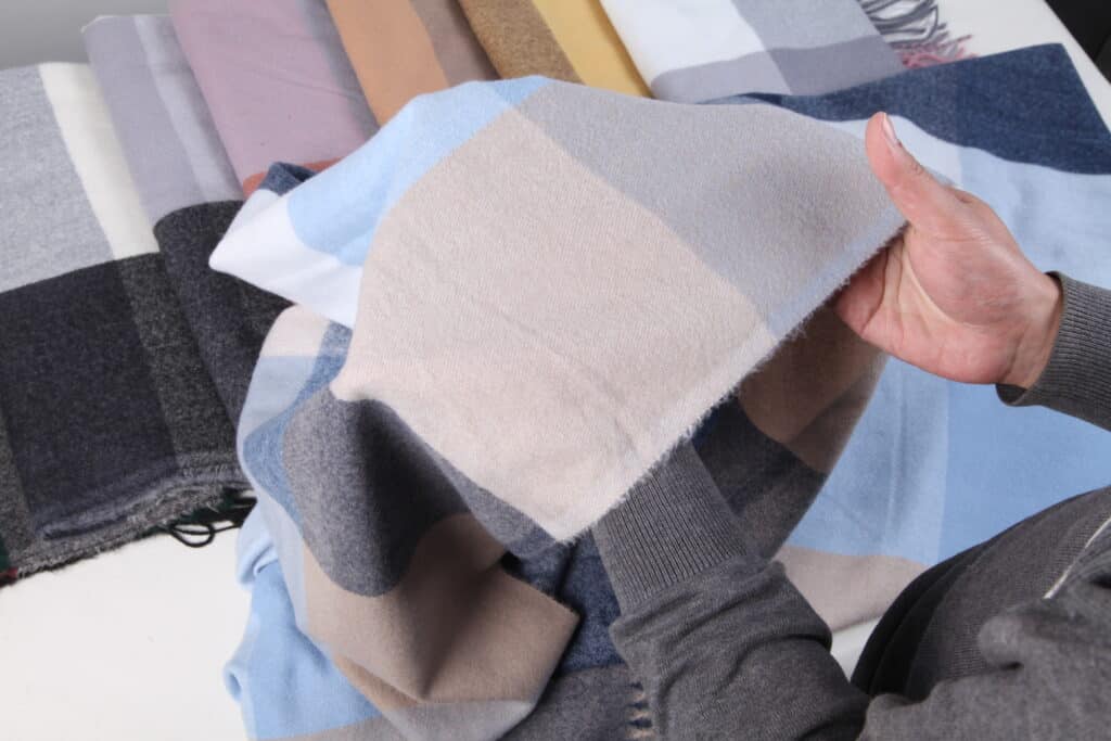 touch fabric quality Where Can You Find The Best Scarf Wholesale Market? SCARF.COM