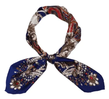 Where and How to Choose the Best Silk Scarves 4 %E5%9B%BE%E7%89%876 Where and How to Choose the Best Silk Scarves SCARF.COM