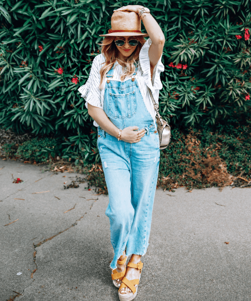 How To Wear a Bucket Hat: 10 Bucket Hat Outfit IdeasHelloGiggles