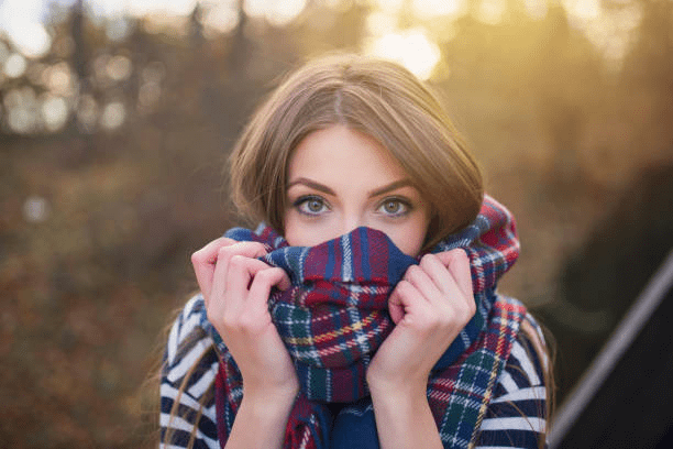 1 2 How To Pick The Best Scarves In Different Seasons? SCARF.COM