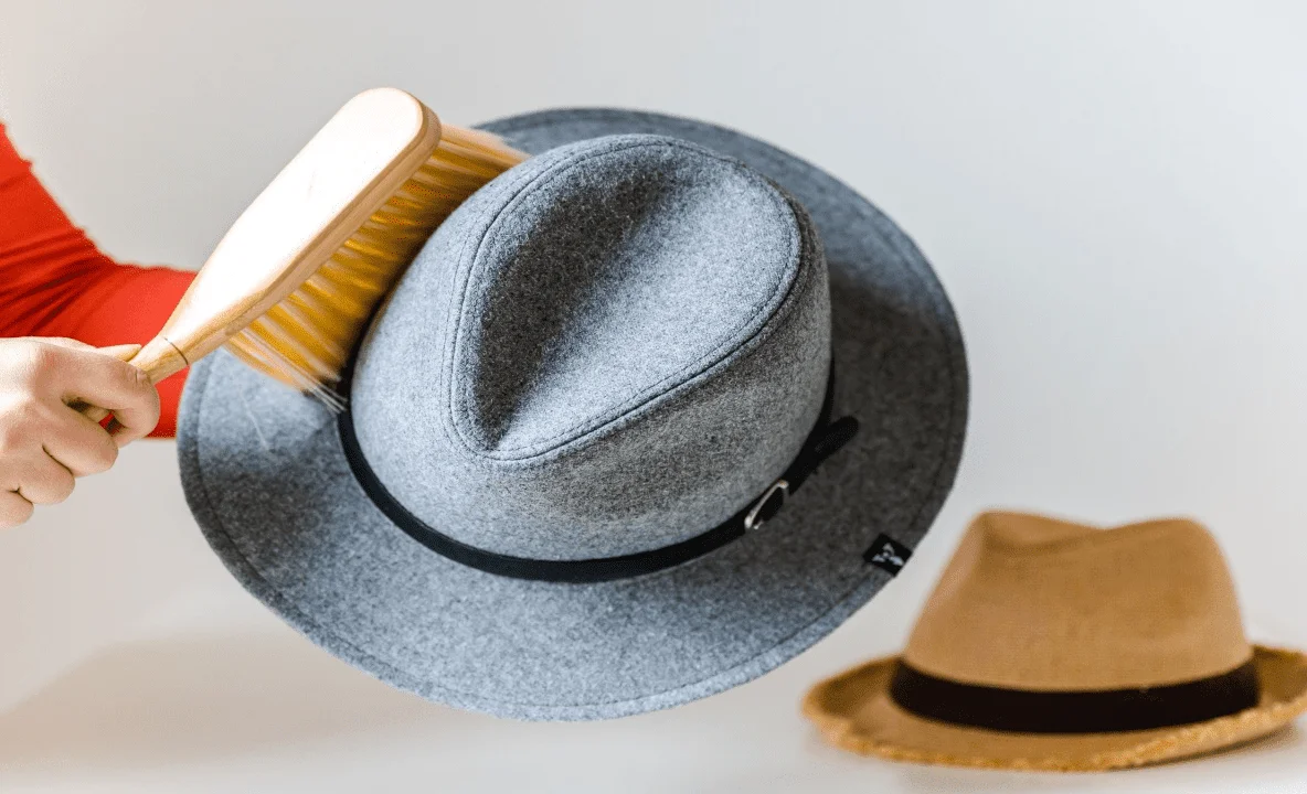 How to Clean and Remove a Stain From a Cloth Hat