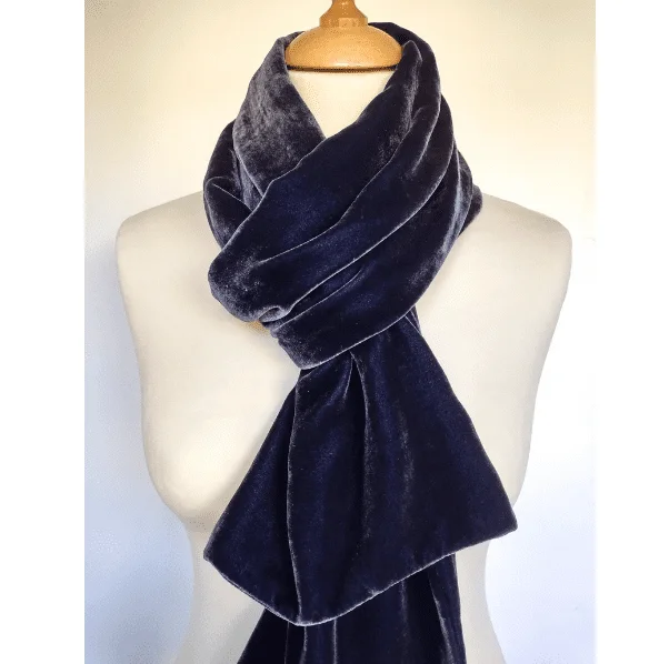 How To Choose A Scarf Type? For Your Scarf Business 19 17 How to choose a scarf type For your scarf business How To Choose A Scarf Type? For Your Scarf Business SCARF.COM