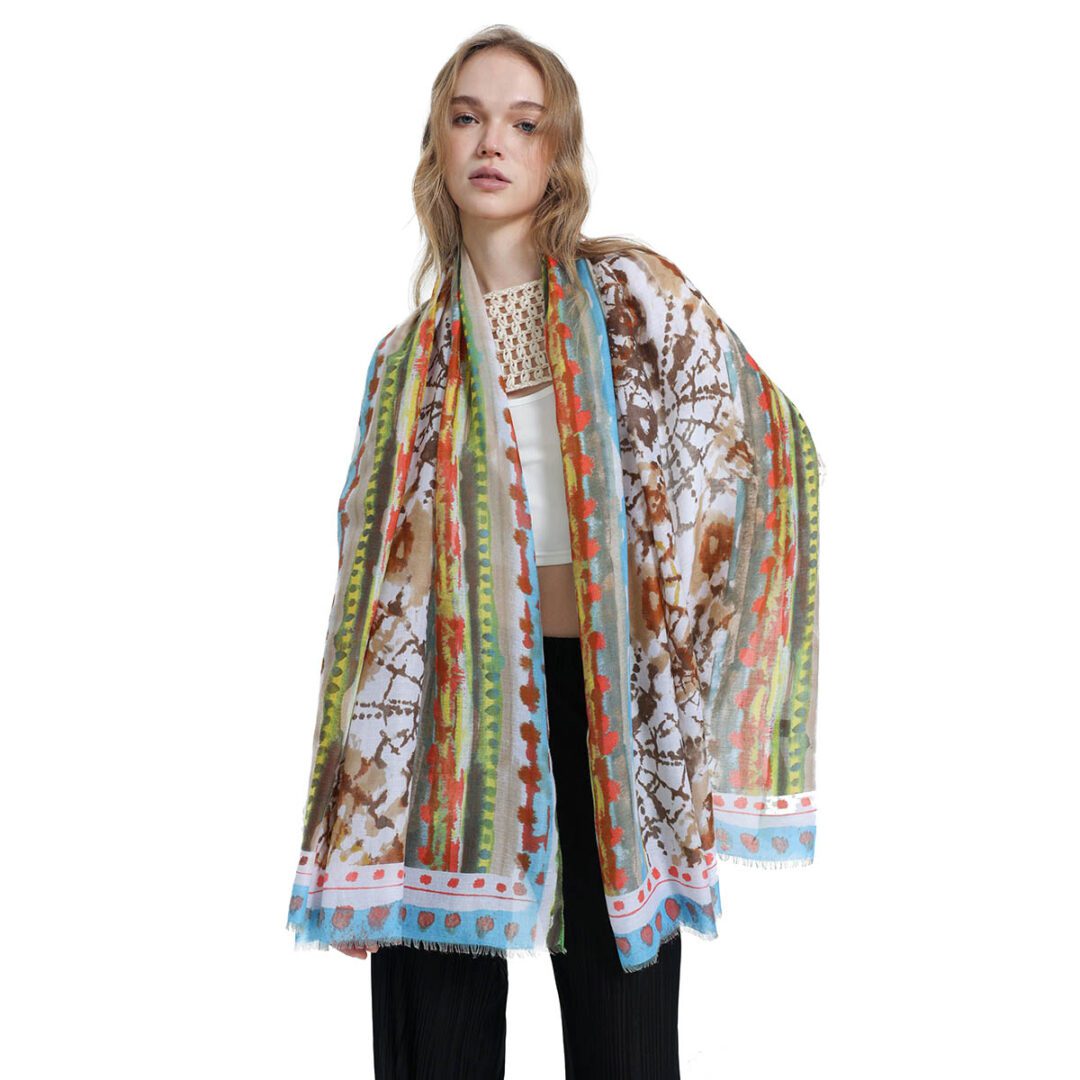 Fashionable Le Voile Scarf Is Your Perfect Companion