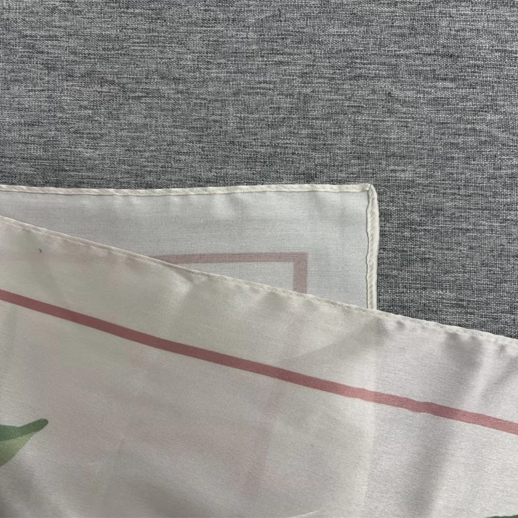 Machine Hem​ Custom SCARF.COM