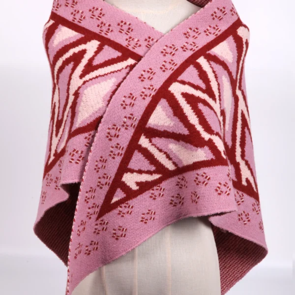 Geometric Diamond Jacquard Knit Triangle Scarf
