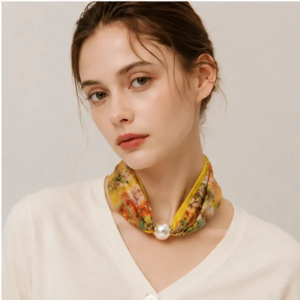 Premium Abstract Oil Painting Floral Pearl Magnet Scarf